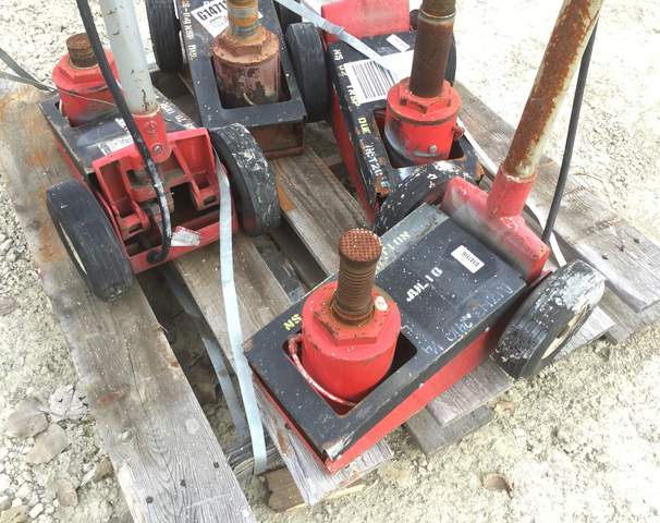 Surplus 4 Blackhawk 20 Ton Capacity Floor Jacks In Junction City