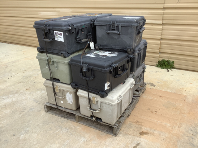 (11) Storage Containers