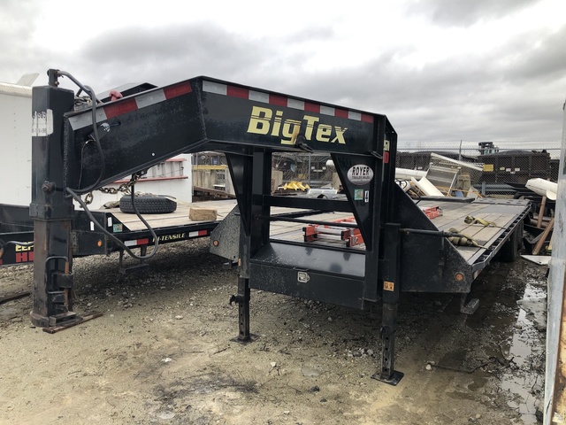 2017 Big Tex 22GN-25BK+5MR T/A Equipment Trailer