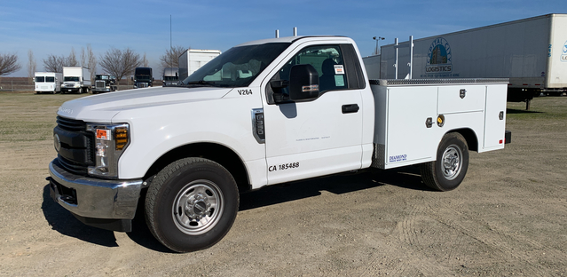 2019 Ford F-350 XLT Super Duty Utility Truck 2019 Ford F-350 XLT Super Duty Utility Truck
