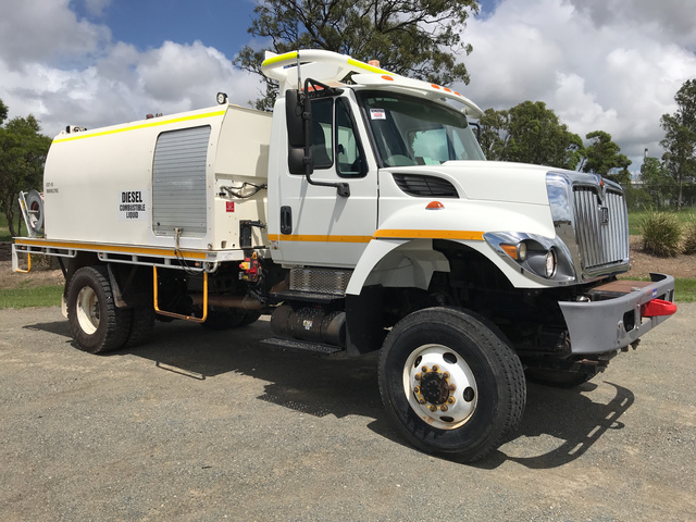 2010 International 7400 4x4 Fuel Truck 2010 International 7400 4x4 Fuel Truck
