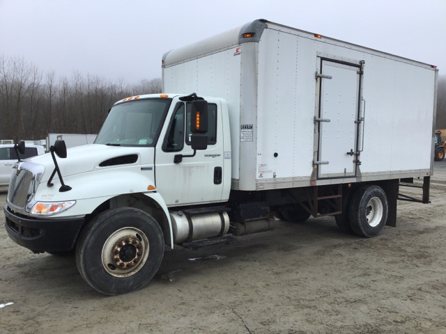 2013 International 4300 Van Truck