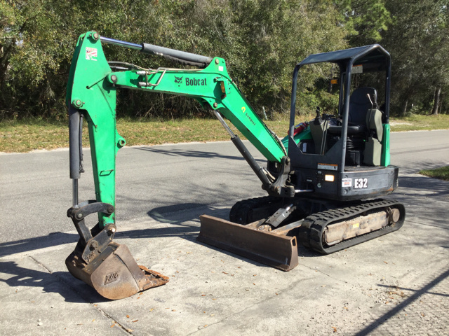 2013 Bobcat E32M Mini Excavator