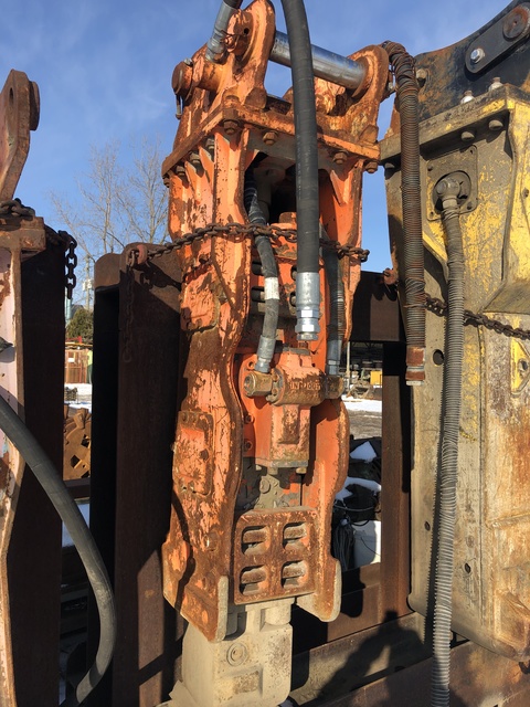 NPK 10XB Hydraulic Breaker