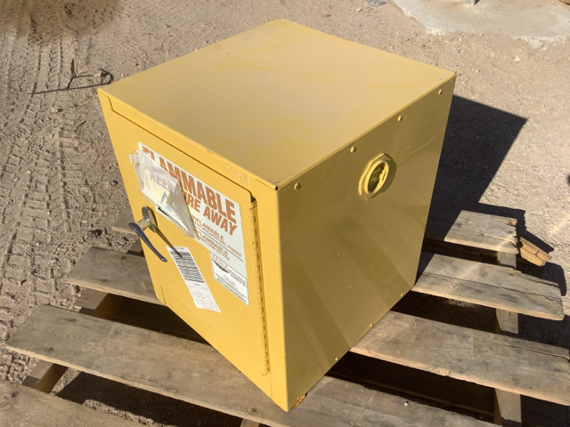 Eagle Manufacturer Company Container