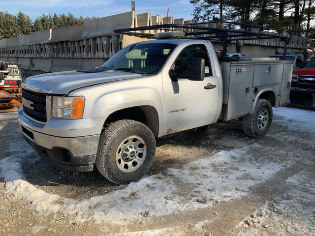 2011 GMC 3500 HD Service Truck 2011 GMC 3500 HD Service Truck