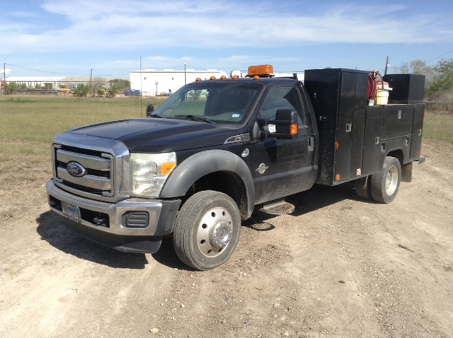 2011 Ford F-550 Super Duty Service Truck w/ Crane 2011 Ford F-550 Super Duty Service Truck w/ Crane