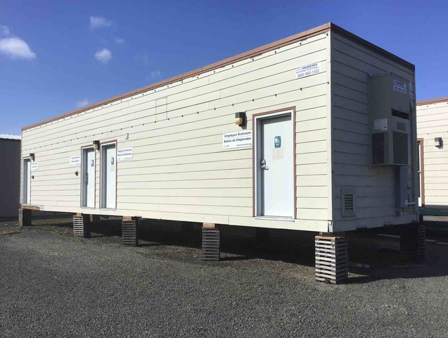 2011 (unverified) Modern Portable Restroom Building