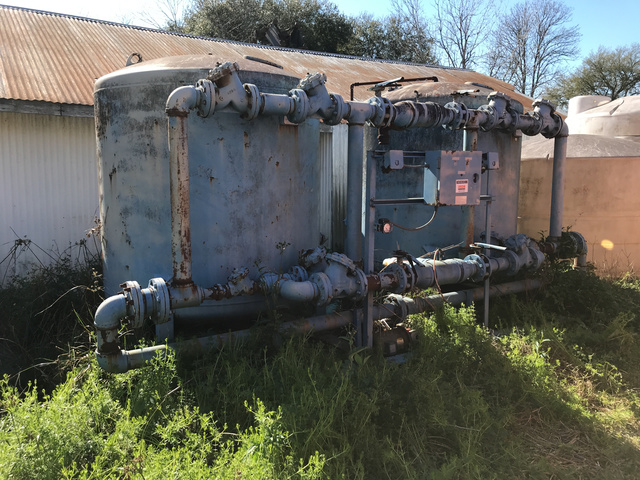 Lot of (2) Kisco Tanks