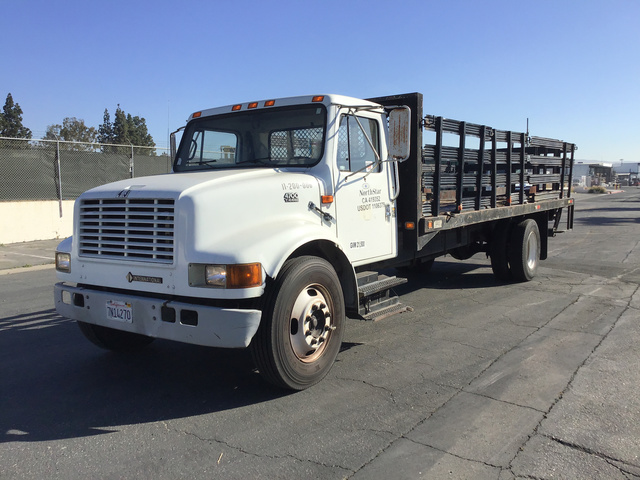 1999 International 4700 S/A Flatbed Truck 1999 International 4700 S/A Flatbed Truck