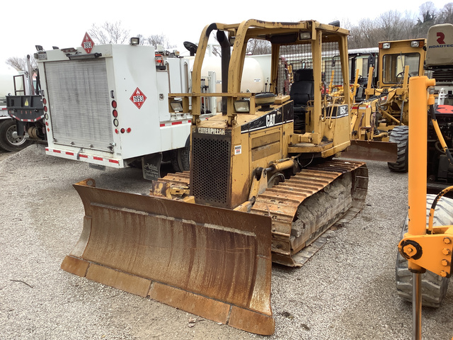 Cat D5C III Crawler Dozer Cat D5C III Crawler Dozer