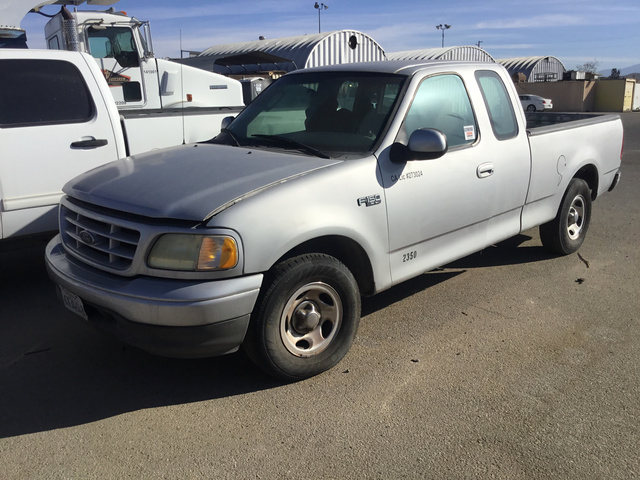 2002 Ford F-150 Extended Cab Pickup
