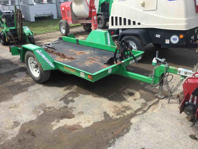 2013 Vermeer TLR30 S/A Tilt Deck Equipment Trailer 2013 Vermeer TLR30 S/A Tilt Deck Equipment Trailer