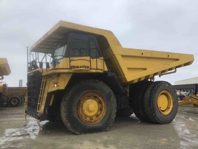 2009 Komatsu HD785-7 Off-Road End Dump Truck 2009 Komatsu HD785-7 Off-Road End Dump Truck
