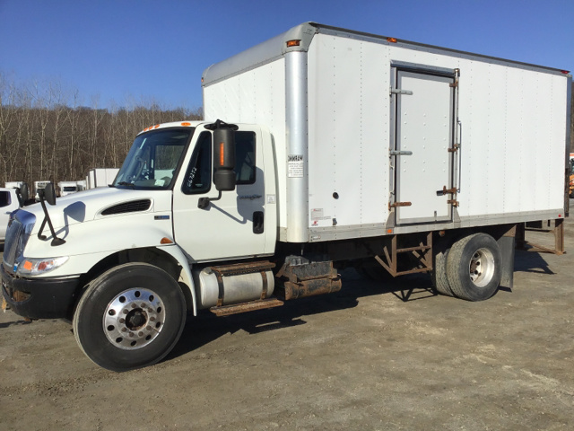 2013 International 4300 Van Truck