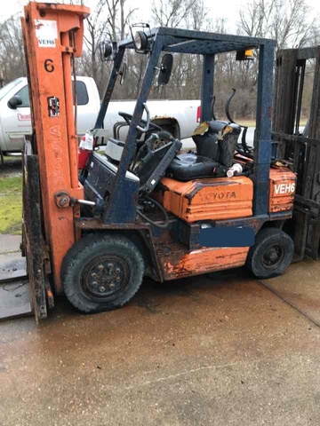 Toyota 425FG20 Pneumatic Tire Forklift Toyota 425FG20 Pneumatic Tire Forklift