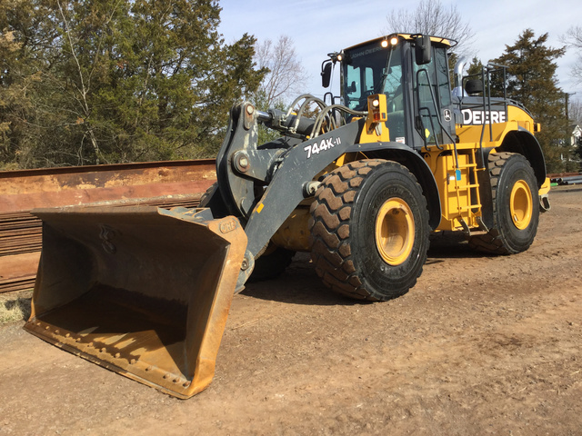 2018 John Deere 744K-II Wheel Loader