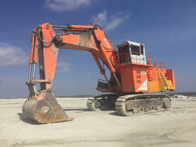Hitachi EX1800-3 Track Excavator