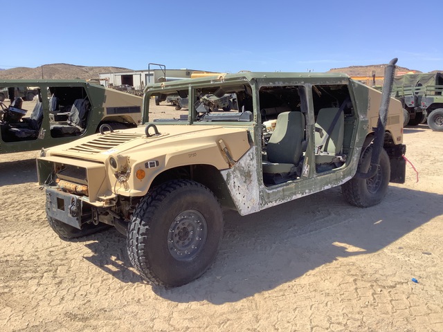 2010 AM General M1167 HMMWV 4 Door Hard Top w/Slant Back