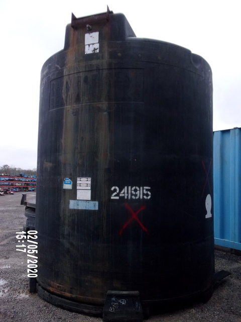 6,900 Gallon Poly Tank