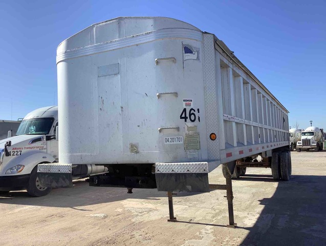 2004 Travis T/102 T/A End Dump Trailer 2004 Travis T/102 T/A End Dump Trailer