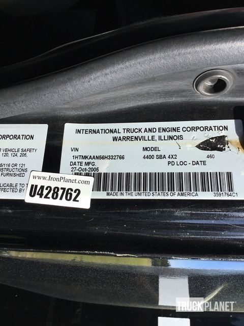 2006 International 4400 S A Flatbed Truck In Ozark Alabama United States Truckplanet Item 3362183 - International Truck Paint Code Location 2006 International 4400 S A Flatbed Truck In Ozark Alabama United States Truckplanet Item 3362183 - International Truck Paint Code Location