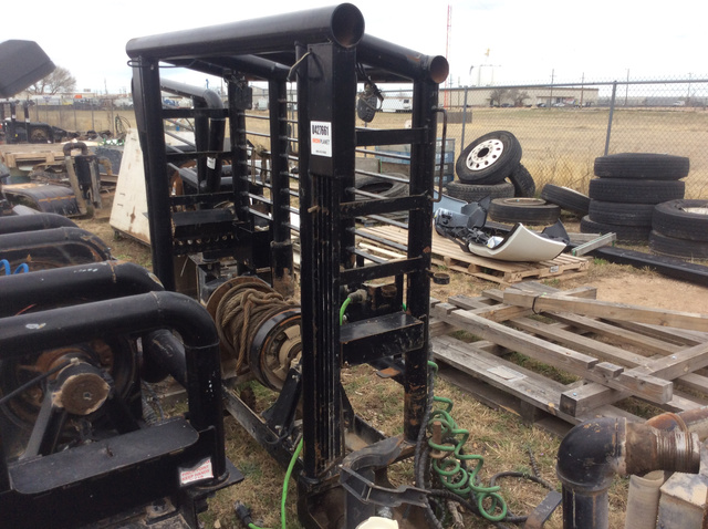 Winch, Headache Rack, 5th Wheel, & Parts - Fits Mack Truck