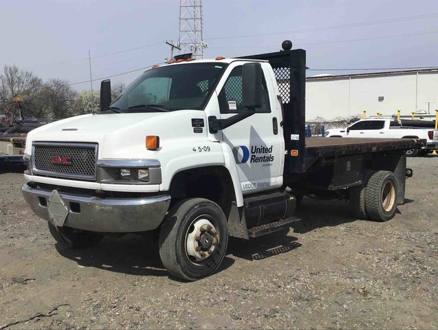 2009 GMC C5500 4x4 S/A Flatbed Truck 2009 GMC C5500 4x4 S/A Flatbed Truck