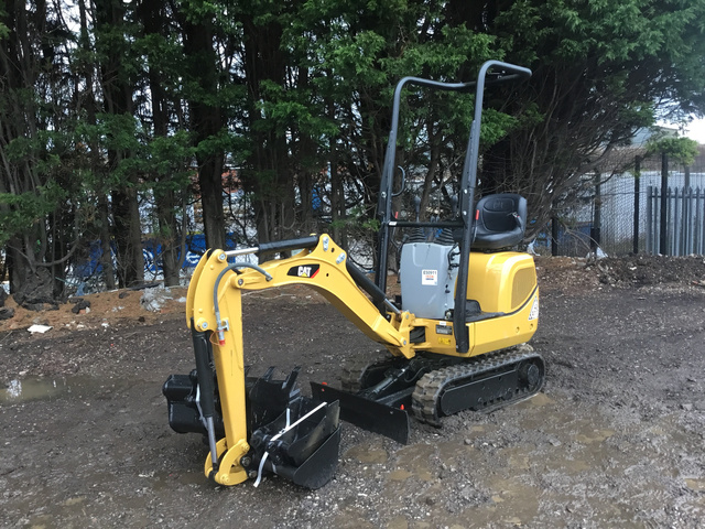 2018 Cat 300.9D Mini Excavator 2018 Cat 300.9D Mini Excavator