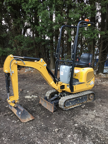 2017 Cat 300.9 Mini Excavator 2017 Cat 300.9 Mini Excavator