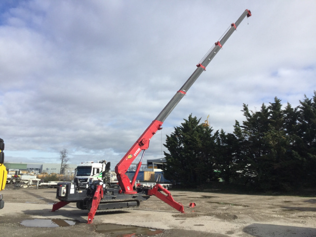 2014 Unic URW706C2E Telescopic Crawler Crane 2014 Unic URW706C2E Telescopic Crawler Crane