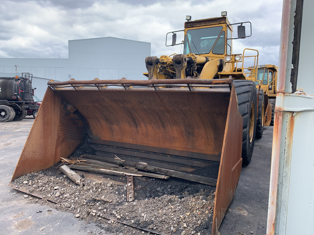 Cat 988B Wheel Loader Cat 988B Wheel Loader