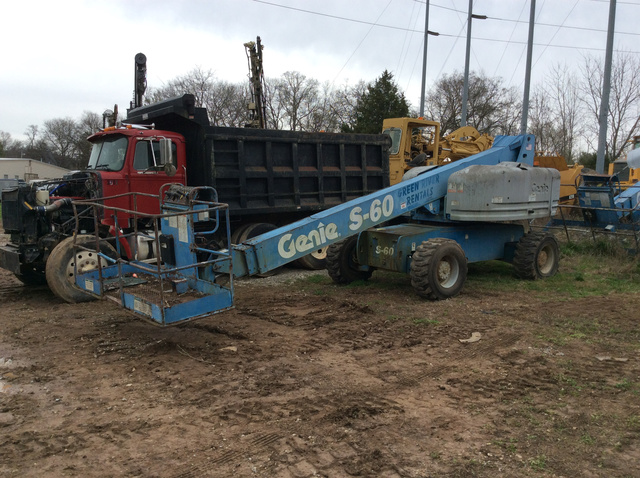 Genie S-60 4WD Diesel Telescopic Boom Lift Genie S-60 4WD Diesel Telescopic Boom Lift
