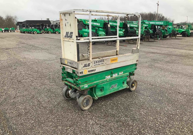 2011 JLG 1930ES Electric Scissor Lift