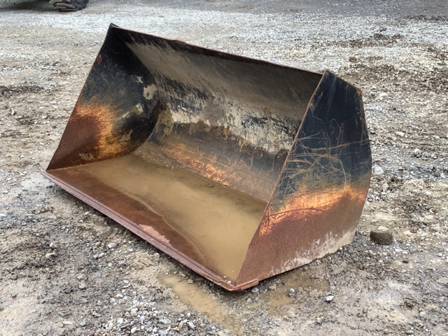 JLG 61" Bucket - Fits Telehandler