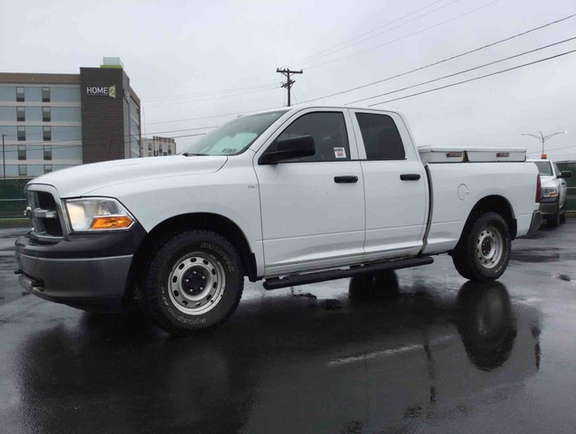 2011 Ram 1500 4x4 Crew Cab Pickup