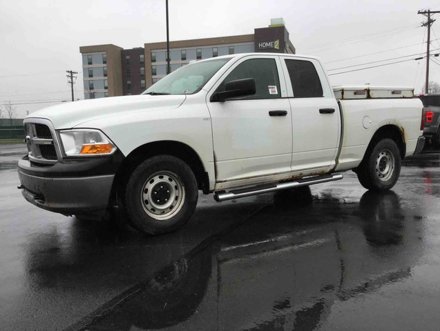 2011 Ram 1500 4x4 Crew Cab Pickup