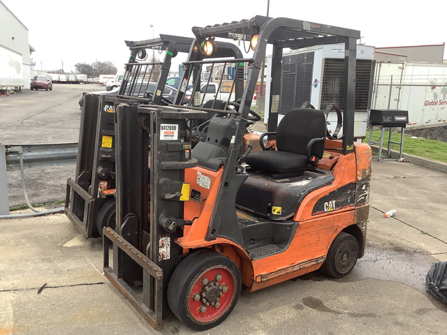 2006 Cat C5000 Cushion Tire Forklift