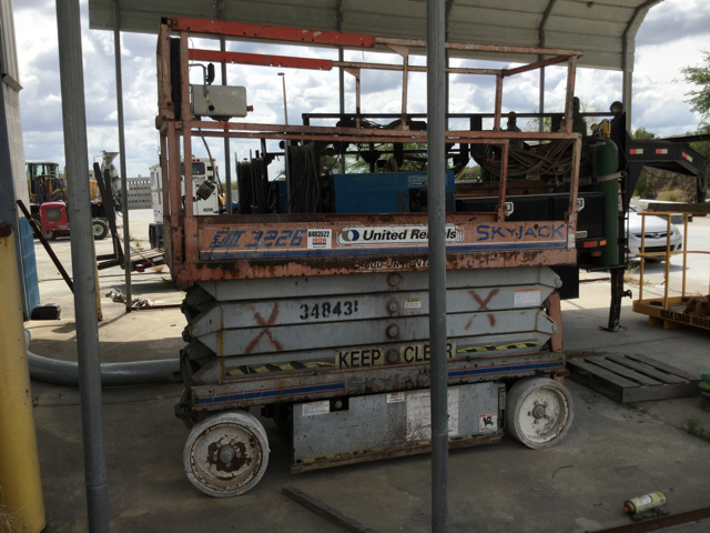 Skyjack SJlll-3226 Electric Scissor Lift
