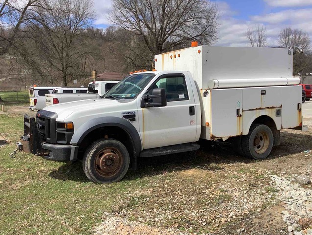 2008 Ford F-450 Super Duty 4x4 Utility Truck