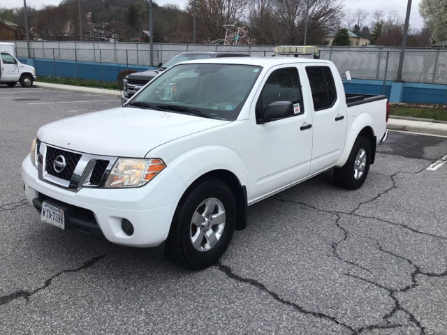 2012 Nissan Frontier 4x4 Crew Cab Pickup