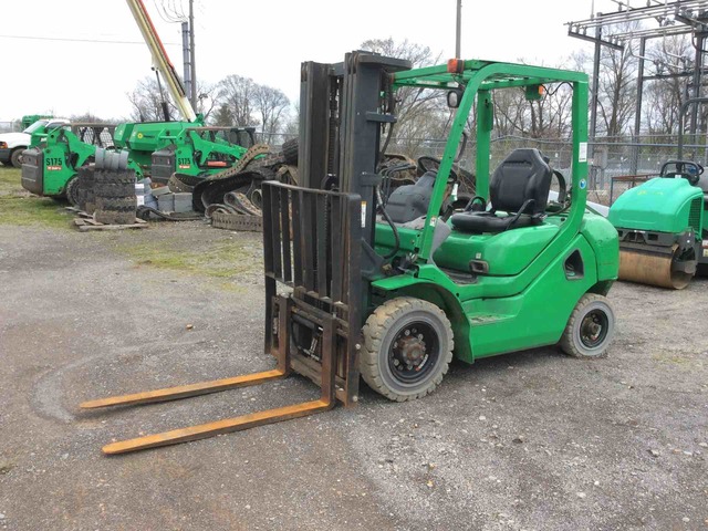 2011 Komatsu FG25T-16 Cushion Tire Forklift
