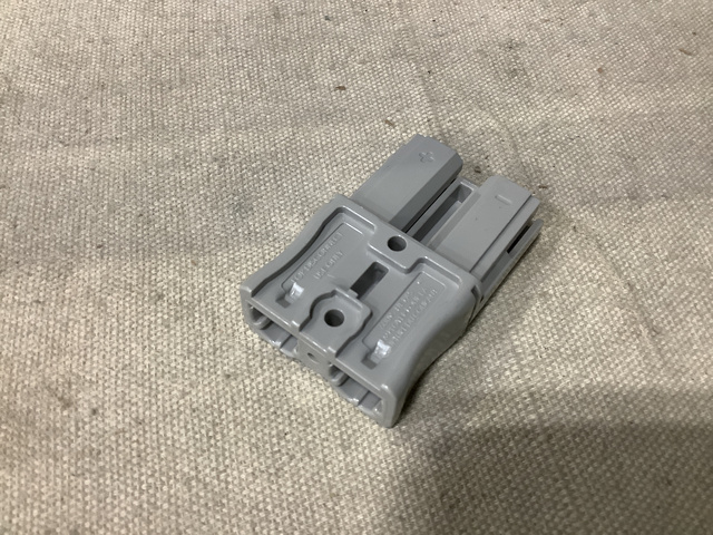 (50) Anderson Power Products SBS50GRA Electrical Plug Connectors - Unused