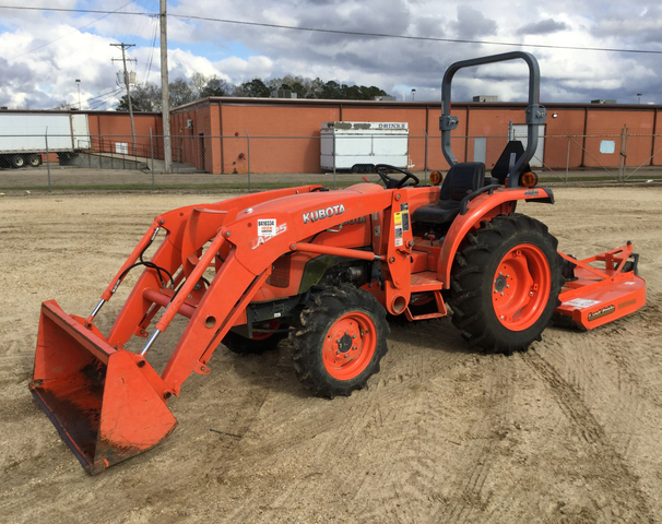 2017 (unverified) Kubota L2501D 4WD Tractor 2017 (unverified) Kubota L2501D 4WD Tractor