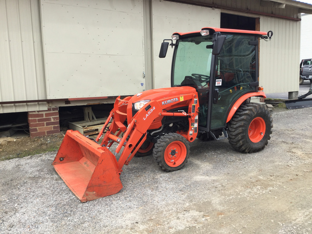 2016 (unverified) Kubota B2650HSD 4WD Tractor 2016 (unverified) Kubota B2650HSD 4WD Tractor