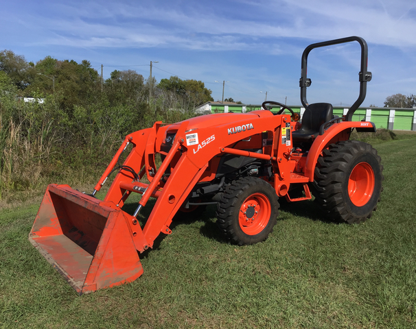 Kubota L3301D 4WD Tractor Kubota L3301D 4WD Tractor