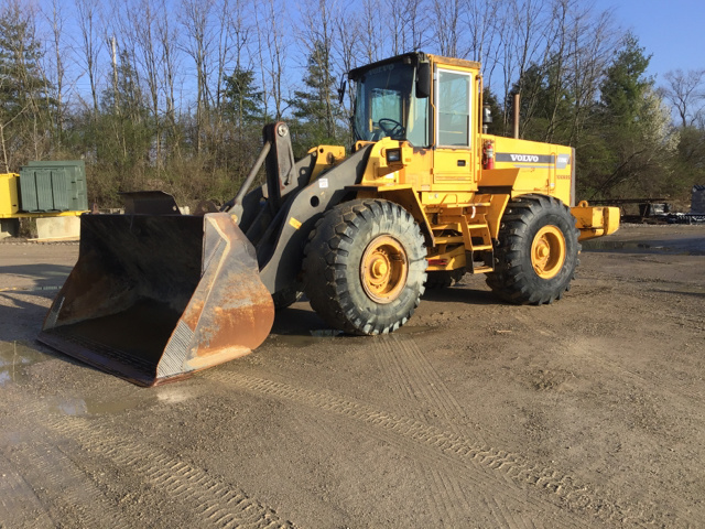 Volvo L120C Wheel Loader Volvo L120C Wheel Loader