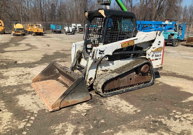 2013 Bobcat T550 Compact Track Loader 2013 Bobcat T550 Compact Track Loader