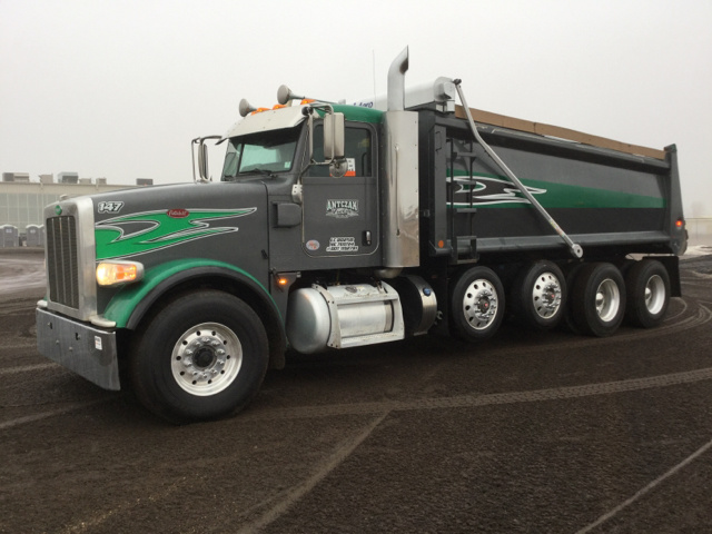 2018 Peterbilt 367 Quad/A Dump Truck 2018 Peterbilt 367 Quad/A Dump Truck