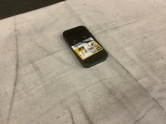 (80) Cat 225-0892 Vehicular Component Plates